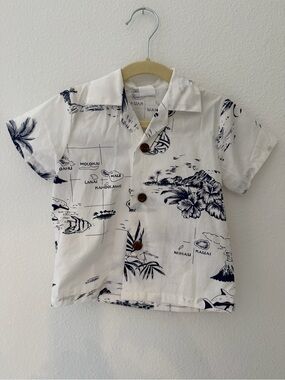 Boys White & Navy Hawaiian Island Print Button-Down Shirt with shorts
